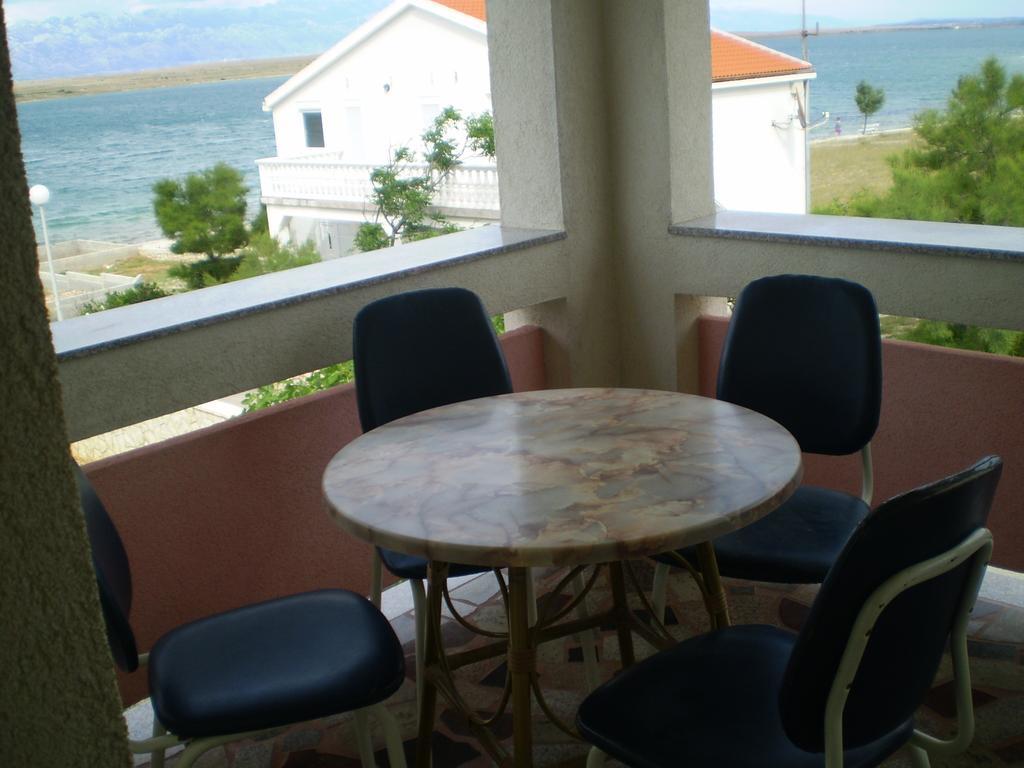 Apartmani Marija&Damir Vir Exterior foto